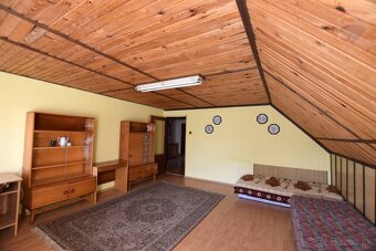 REZERVOVANÝ Rodinný dom v obci Osadné. - 16