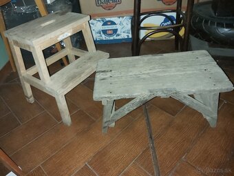 Doplnky do bytu,stolik,stojany,vešiak,šamlík - 16