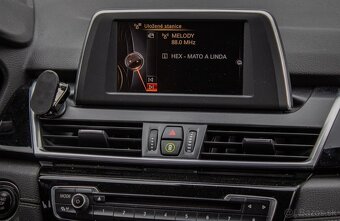 BMW Rad 2 Gran Tourer 220d xDrive Sport Line A/T - 16