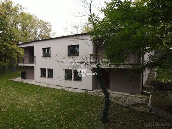 VEĽKÝ RODINNÝ DOM PO REKONŠTRKCIÍ HARMÓNIA - 16