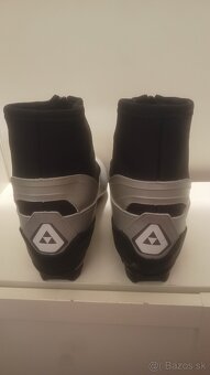 velkost 38 a 45 - bezkarske topanky FISCHER NNN - 16