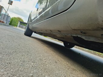 Predam Toyota Yaris 1.0i 48kW s KLIMOU. Kupene nove na SK. - 16