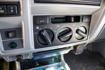 Toyota Land Cruiser. - 16