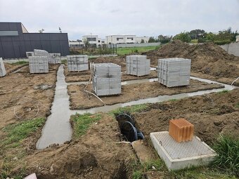 Základy,základové dosky BA,SC,PK a okolie - 16