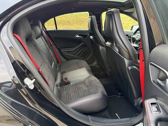 Mercedes Benz A45 AMG 4MATIC - 16