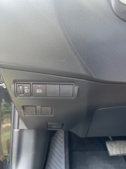 Corolla Cross Hybrid 2.0l - 16