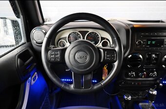 Jeep Wrangler/ Rubicon 3.6 / V6 / 4x4/ R20 - 16