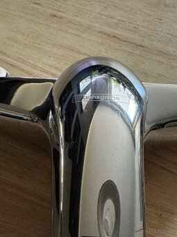 Predam umyvadlo Jika Laufen a baterie Hansgrohe - 16