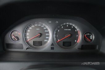 Volvo V70 2,5 T + LPG 154 kW AWD - 16