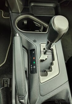 Predám Toyotu RAV4, hybrid - 16