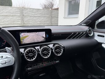 Mercedes Benz cla 35 amg 4matic coupe - 16