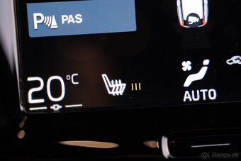 2017 Volvo V90 D5 4x4 Inscription | 166 tisíc km - 16