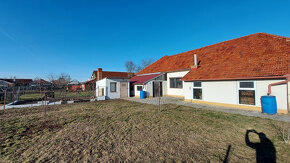 RD s pozemkom o výmere 2023 m2 v obci Hronské Kľačany - 16
