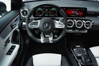 Mercedes-Benz AMG CLA45s 4Matic+ / SK vozidlo / Servis MB - 16