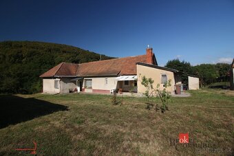 Rodinný dom na predaj s veľkým pozemkom, Kostoľany pod Tribe - 16