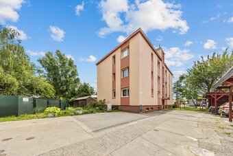 VEĽKÝ 4-IZB. BYT, PÔVODNÝ STAV, TEHLA, PARKING, OLBRACHTOVA - 16