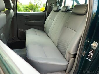 TOYOTA HILUX 2.5 D-4D Country 2011 106kW 180tis km, STK - 16