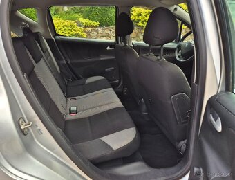 Peugeot 207 SW - 16