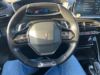 Peugeot 2008 GT - 16
