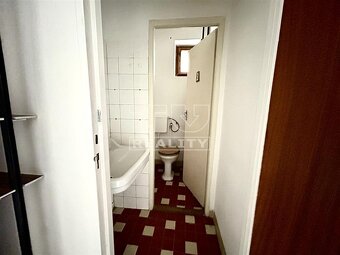 PRESTÍŽNE RODINNÉ BÝVANIE V JEDNEJ Z NAJŽIADANEJŠÍCH... - 16