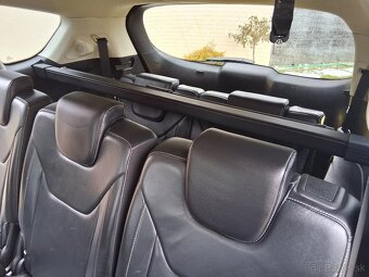 FORD S-MAX 2.0TDCi AUTOMAT       7 MIESTNY - 16