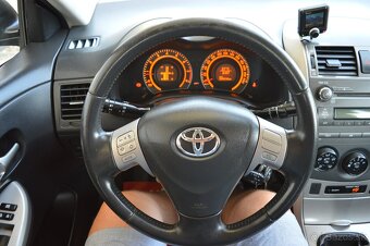 TOYOTA COROLLA 1,6I 97kW benzín Valvematic, M6, 2009 Slovens - 16