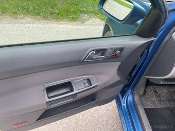 Volkswagen Polo 1.2 benzín - 16