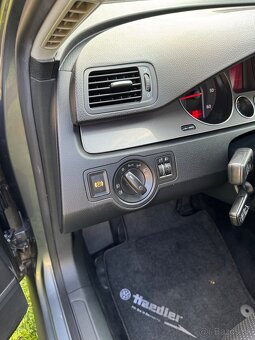 Volkswagen Passat Variant 1.9 TDi - 16