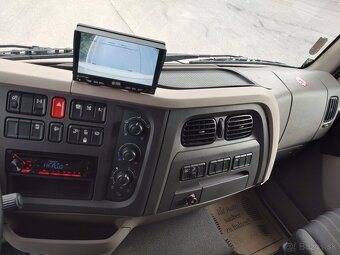 DAF LF 320 FA - 18t - 18 Europalet - Čelo - Lůžko - 16