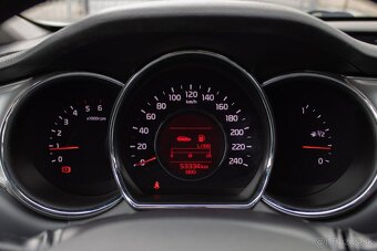 KIA Ceed 1.4 CRDi WGT Silver, TOP stav, nebúrané, SR pôvod - 16