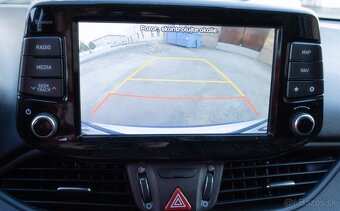 Hyundai i30 CW 1.6 CRDi 136 Style 7DCT - 16