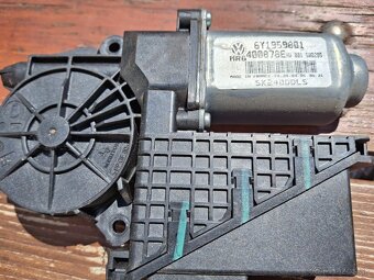 Riadiaca jednotka - 16