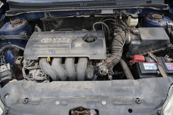 TOYOTA COROLLA 1,4 VVT-I 71KW/97PS ROČNÍK 2003 - 16