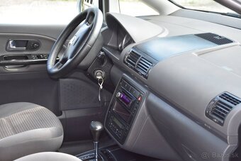 Seat Alhambra 1.9 TDi Stylance tiptronic - 16