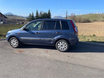 Ford fusion 1.2 benzín, 103k km, STK 10/26 - 16