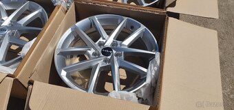 Cx-5 cx-30 cx-7 tucson quashkai sorento 5x114,3 r18 crv gh - 16