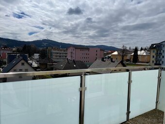 Exkluzívny 2-izbový byt s terasou, záhradkou a panoramatický - 16