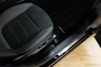 Mercedes-Benz GLA 200 AMG Line - 16