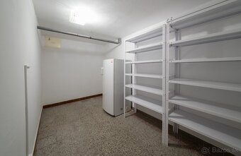 5 izbový podpivničený rodinný dom pri Bratislave - 16