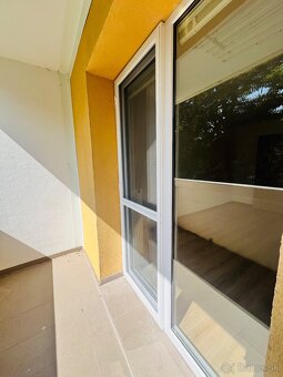 2 izbový novozrekonštruovaný byt s veľkou loggiou, Dlhé Hony - 16