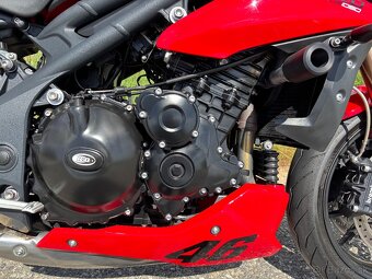 Triumph Speed Triple 1050 - 16