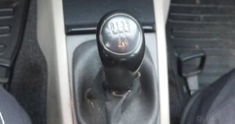 Škoda Fabia 1.2 - 16