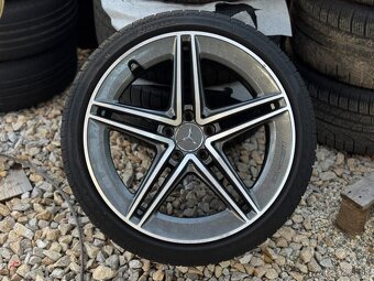 Mercedes C63S AMG Coupe Full výbava - 16