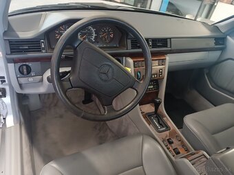 Mercedes E320 kabrio - 16