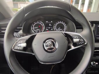 ŠKODA Scala 1.0 TSi Ambition 70kW 5MT odp.DPH - 16