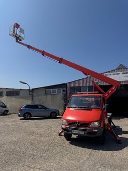 Mercedes Sprinter -Plošina - 16