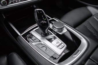 BMW Rad 7 750d xDrive A/T - možný odpočet DPH - 16