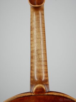 Staré husle 7/8 - 16