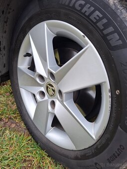 Škoda Octavia 1.5 TSI benzín 110KW DSG model 2020 - 16