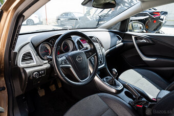Opel Astra Sport Tourer ST 1.4 Turbo 120k Enjoy - 16